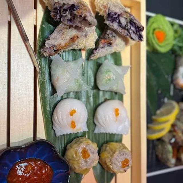 Dim Sum Sampler