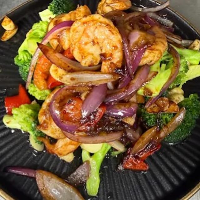 Shrimp and Broccoli.